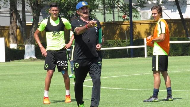 Ricardo La Volpe habló sobre su trabajo con los jugadores jóvenes