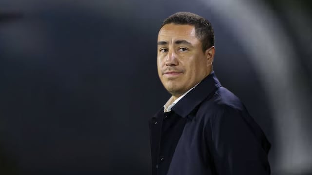 ¿Cuándo debuta Efraín Juárez como DT de Pumas? No sería en Liga MX y sí en Concachampions.