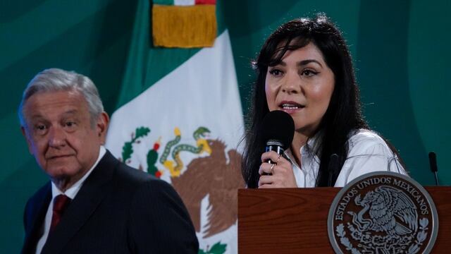 Andrés Manuel López Obrador y Ana Elizabeth García Vilchis