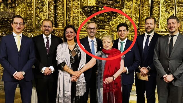 Martin Borrego, jefe de oficina de Alicia Bárcena contrajo matrimonio en el Munal