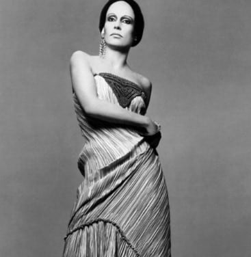 ¿Quién era Mary McFadden, ex editora de Vogue que murió de una extraña enfermedad?