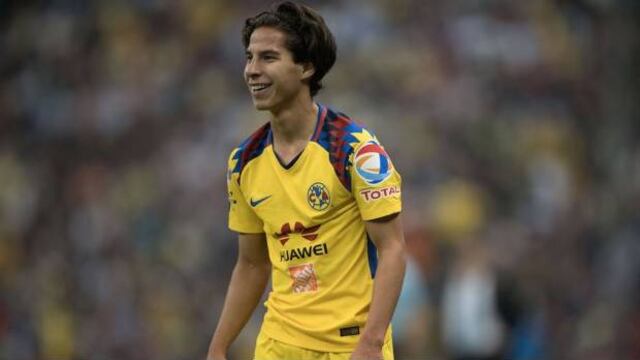 Diego Lainez podría dar el salto al Viejo Continente.