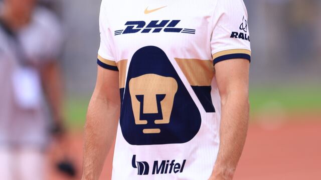 Apenas se fue de Pumas hace 1 mes y ya levantó un título de primera división