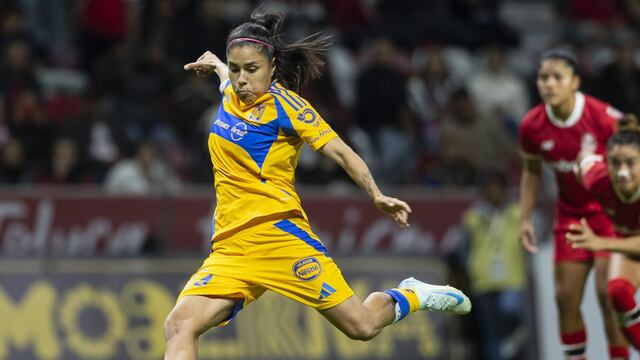 Lizbeth Ovalle en el Toluca vs Tigres Femenil.