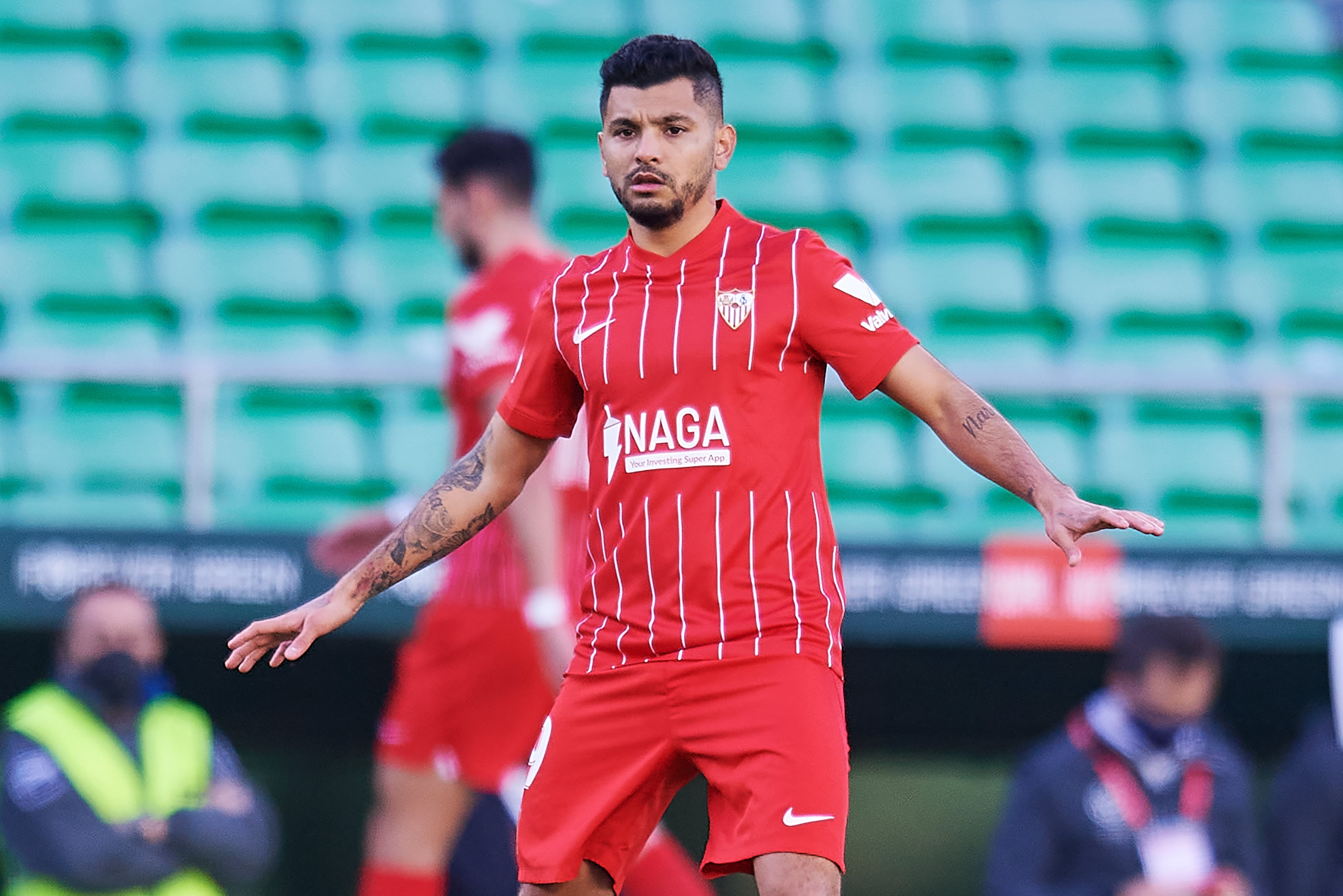 Jesus Manuel "Tecatito" Corona
Jesus Manuel -Tecatito- Corona de Sevilla debuto con 23 minutos de juego durante el Partido Real Betis vs Sevilla FC, correspondiente a Octavos de Final de la Copa del Rey temporada 2021-2022, en el Estadio Benito Villamarin, el 15 de Enero de 2022.
