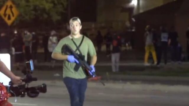 Asesino adolescente, protegido por la policía.