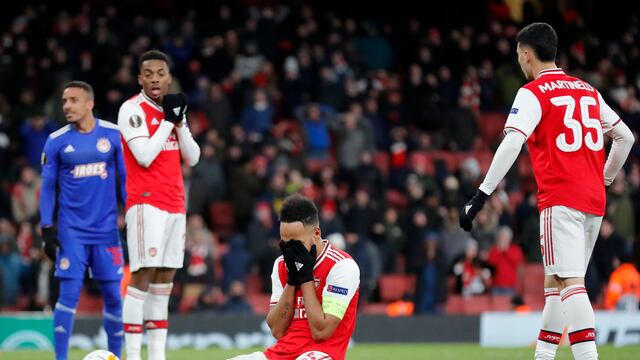 Aubameyang lamenta su falla