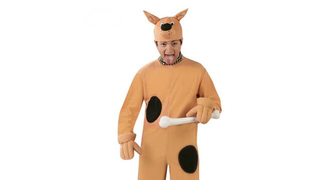 Se disfrazó de perro para violar cuarentena