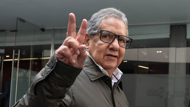 Higinio Martínez dijo que buscará unanimidad en la reforma de doble nacionacionalidad de Sheinbaum, incluido del voto de Enrique Inzunza.