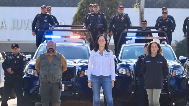 Lía Limón celebra el retiro de 2 mil 456 autos abandonados de la vía pública en Álvaro Obregón