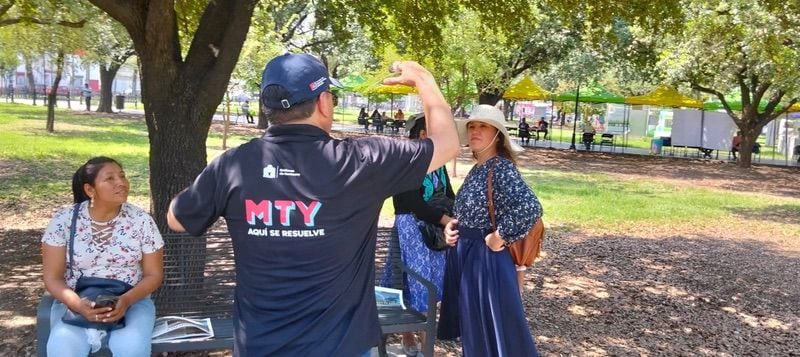 Monterrey puso en marcha el programa Observatorio Móvil Monterrey en la Alameda Mariano Escobedo.