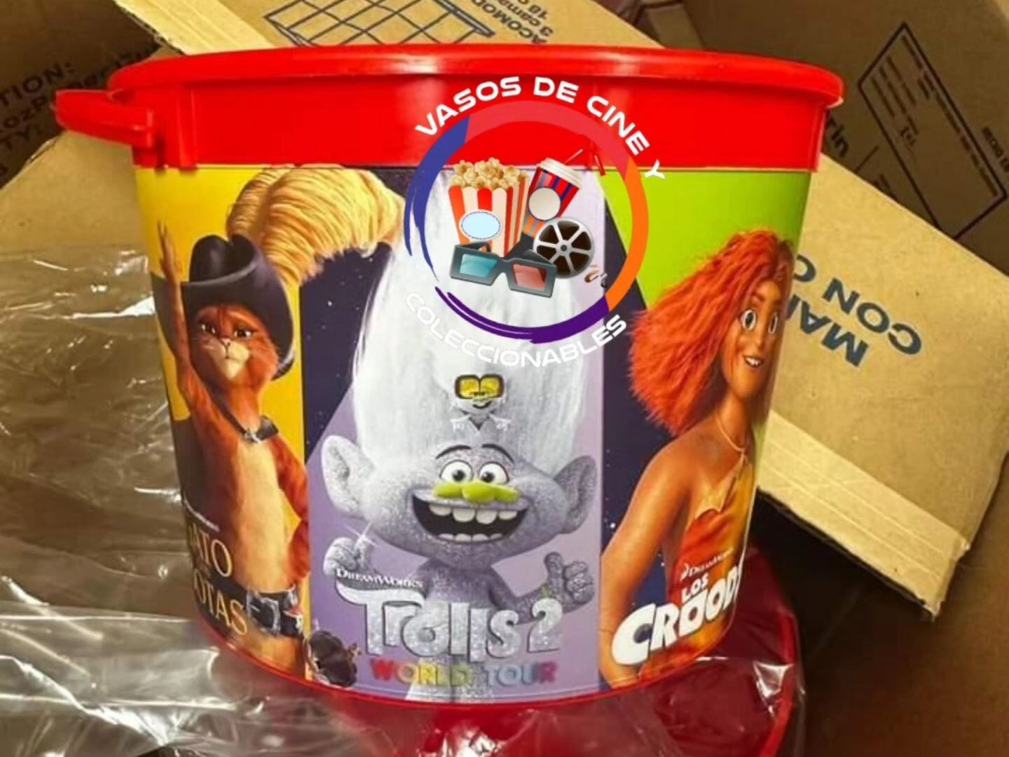 Mini palomera de Dreamworks en Cinemex