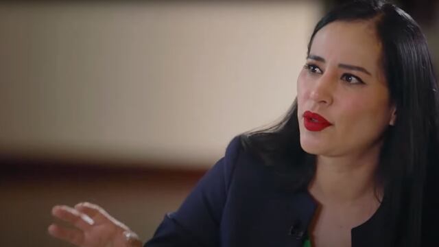 Sandra Cuevas recuerda que vendía dulces para pagar estudios en el extranjero