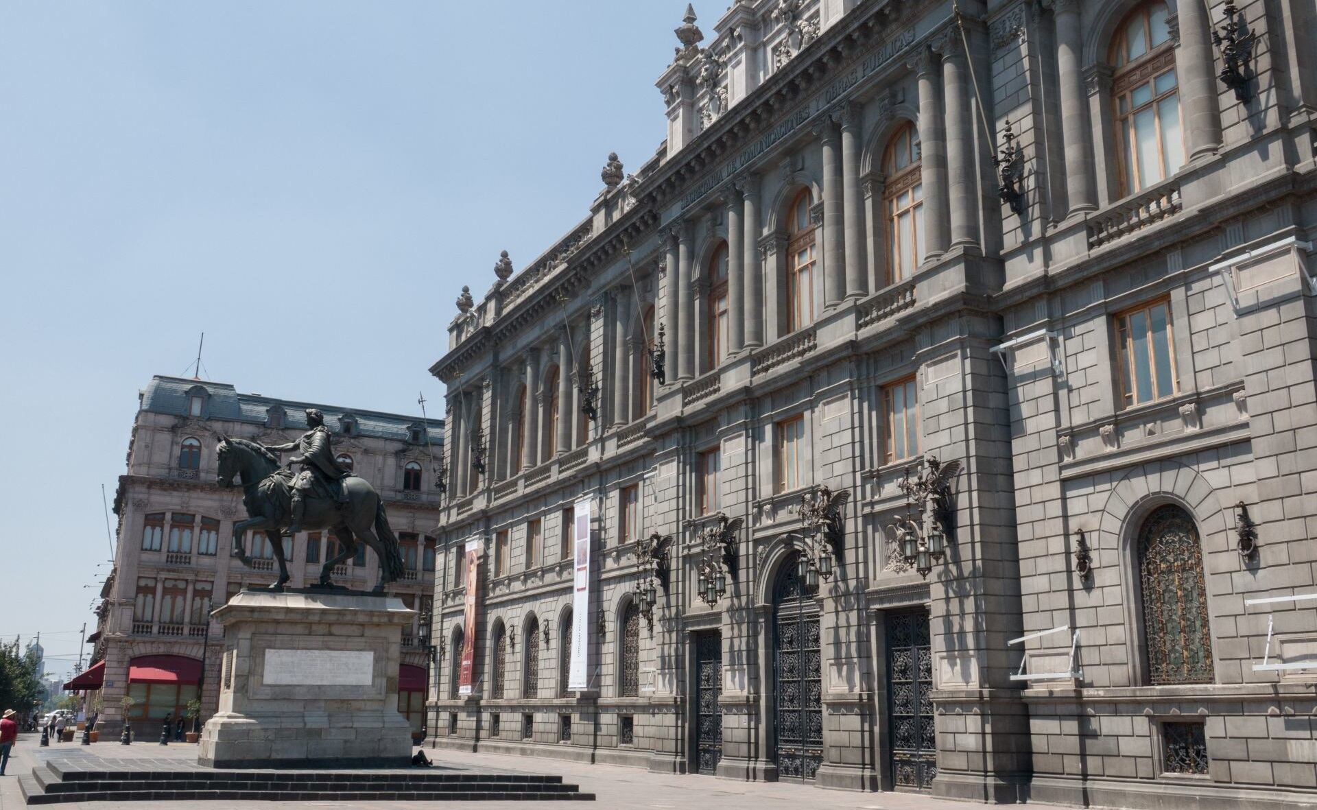 El Museo Nacional de Arte (MUNAL)