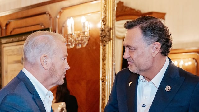 Mauricio Kuri y Ronald Johnson se encuentran para la academia policial de Querétaro