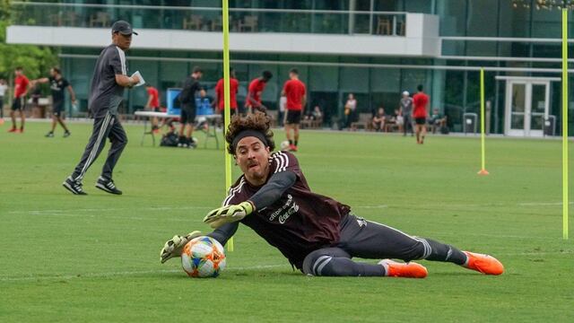 Guillermo Ochoa.