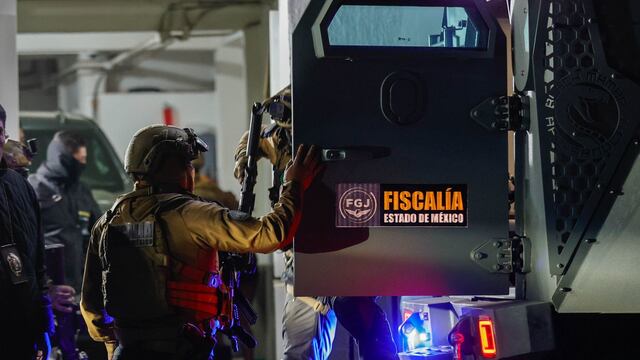 Fiscalía del Estado de México traslada a presuntos implicados por balacera en el Bar Bling Bling de Cuautitlán Izcalli