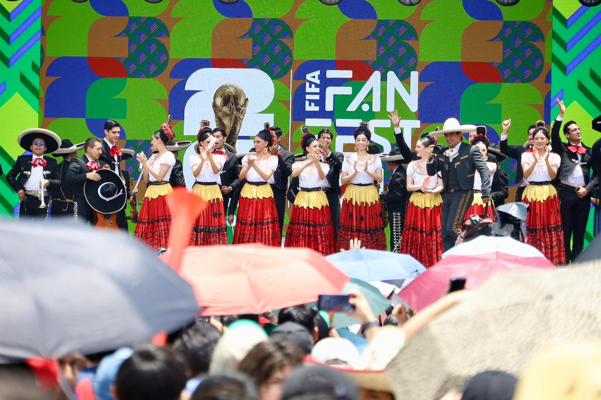 Rosa Icela Rodríguez muestra convocatoria del Fan Fest en el Zócalo por la final del Mundial 2026.