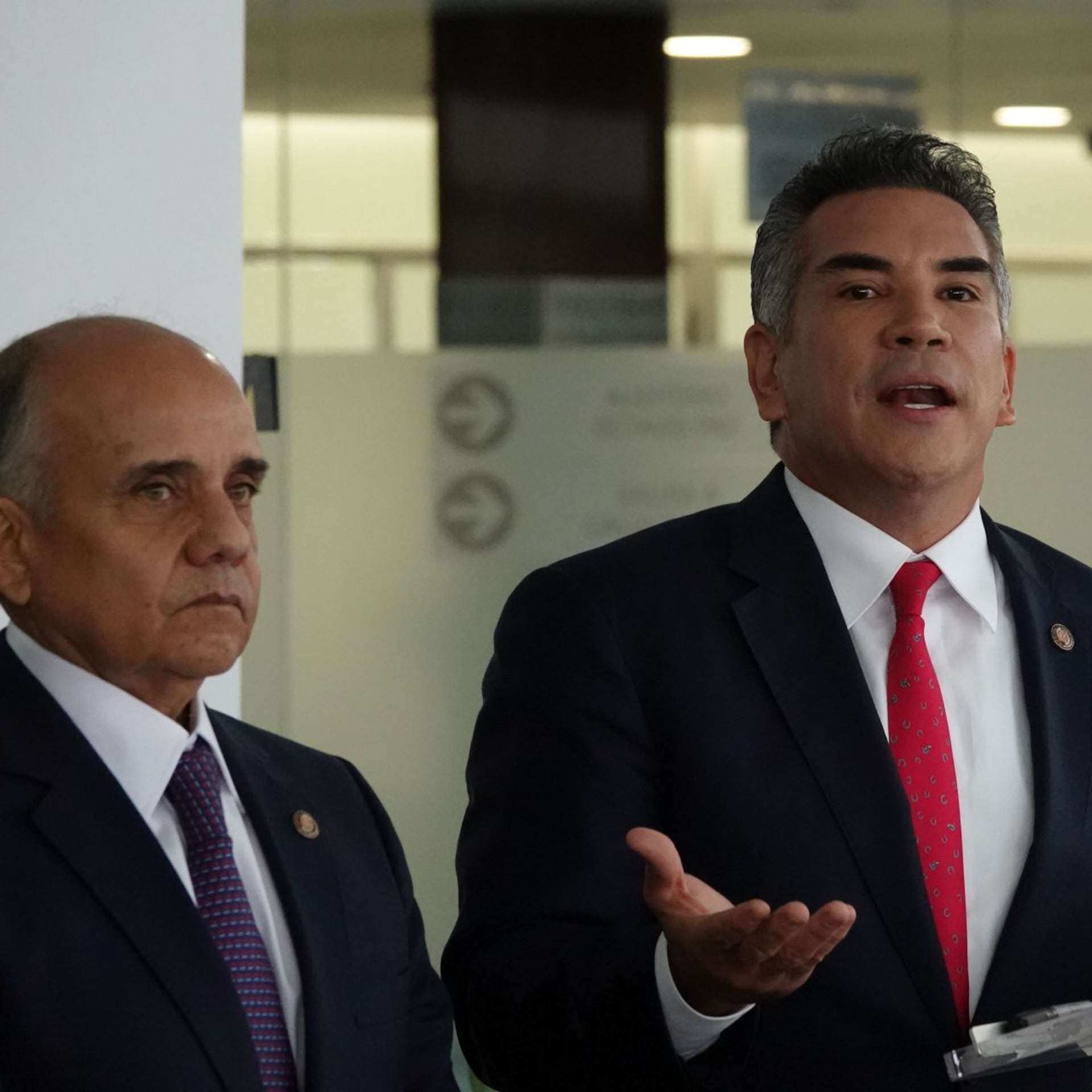 Una oposición pulverizada