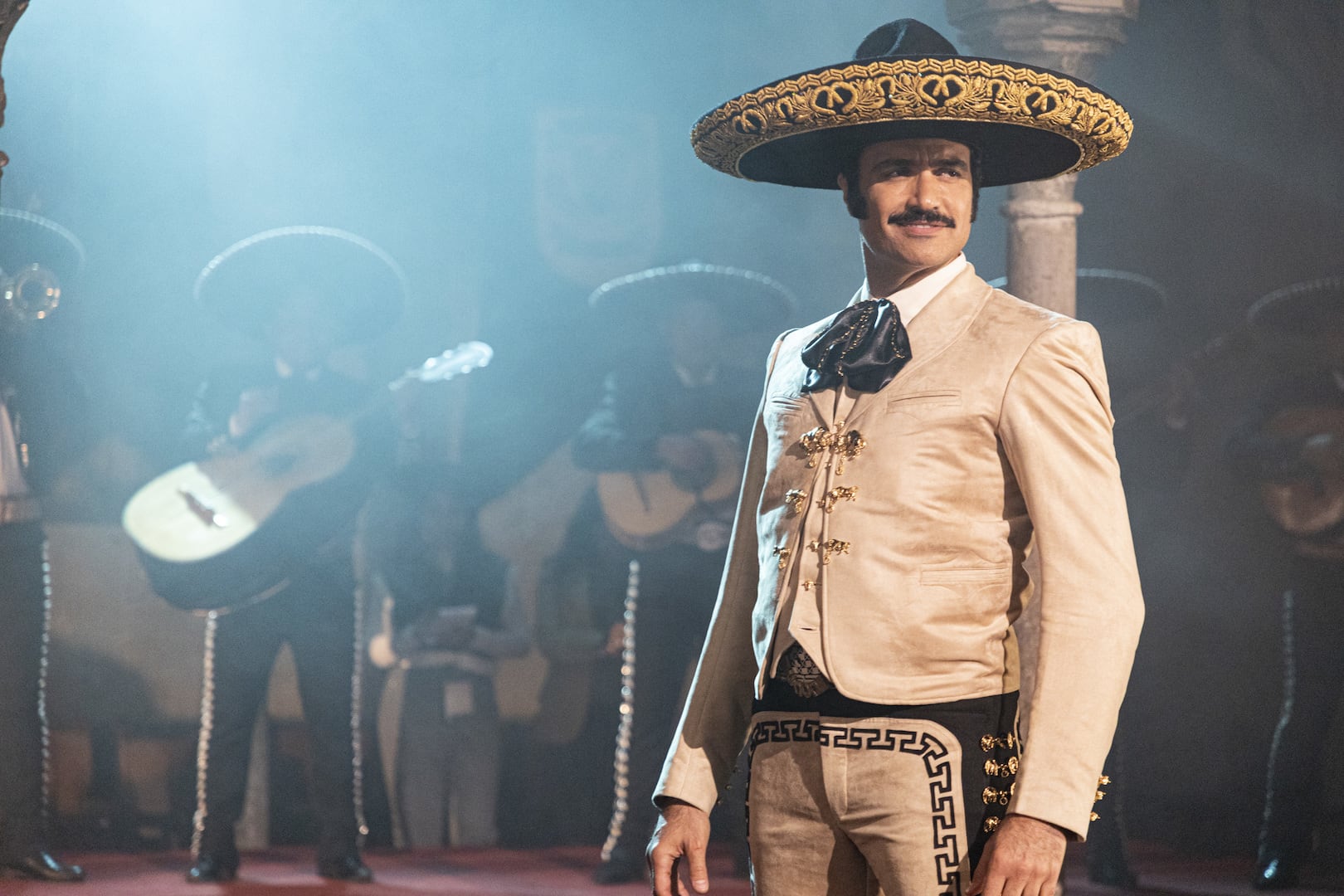 El Rey, Vicente Fernández
