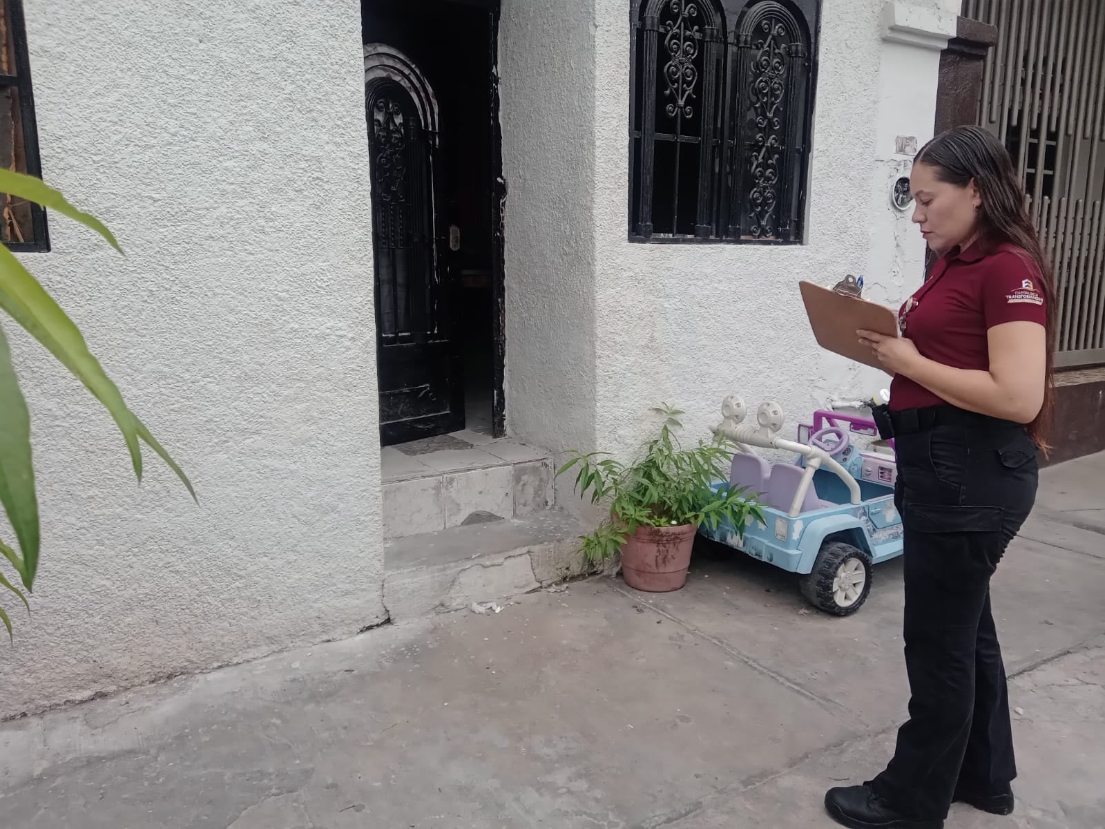 Escobedo investiga muerte de perro y arresta a sospechoso