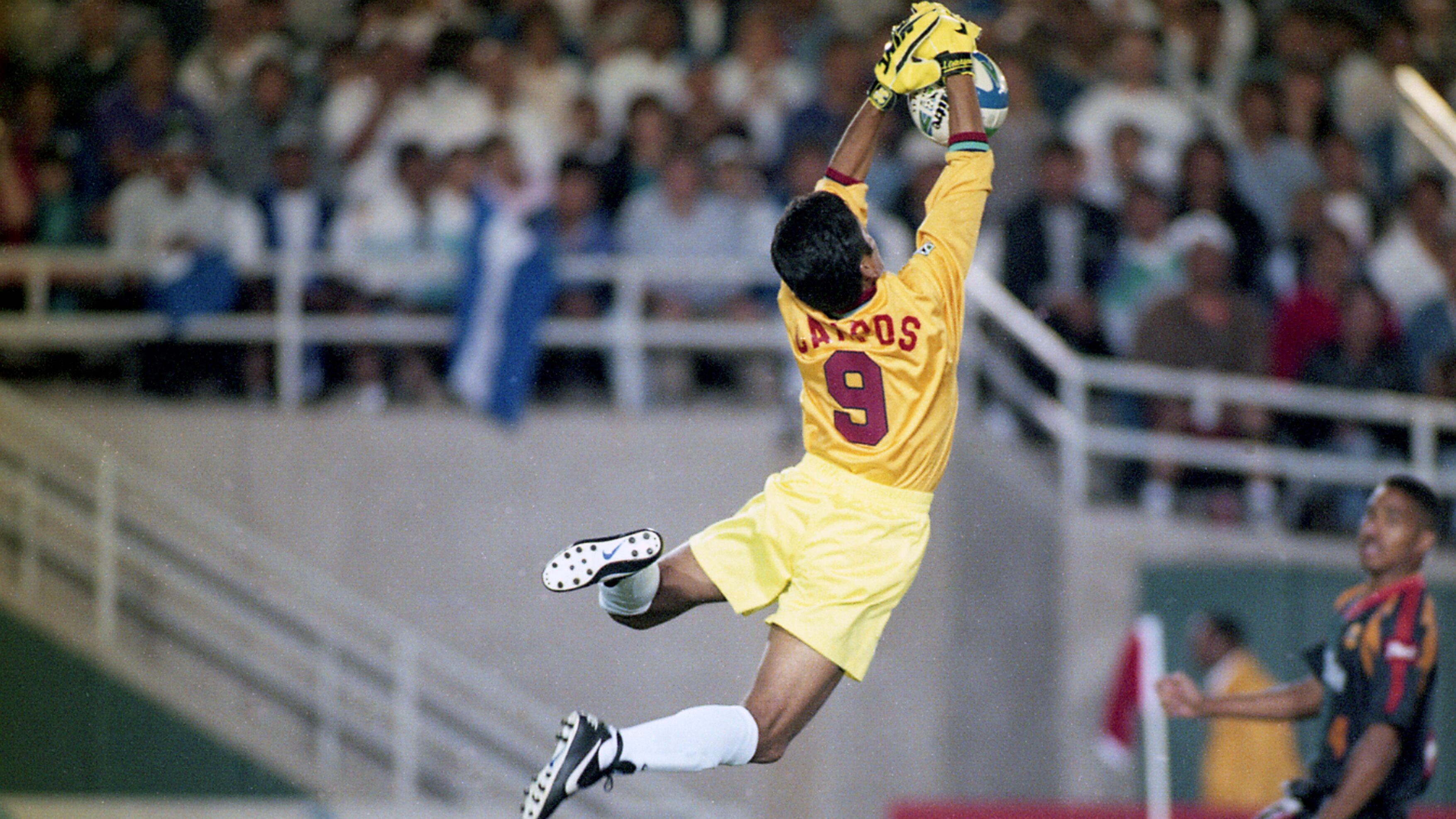 VIDEO: La MLS recuerda las mejores jugadas de Jorge Campos