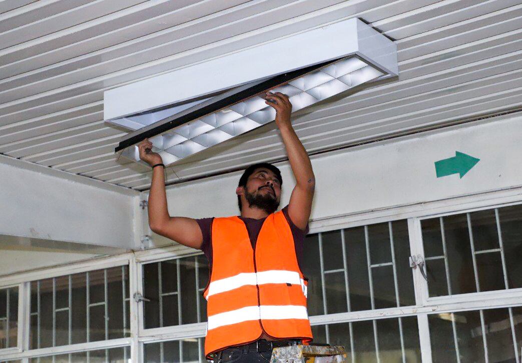 Mantenimiento de escuelas