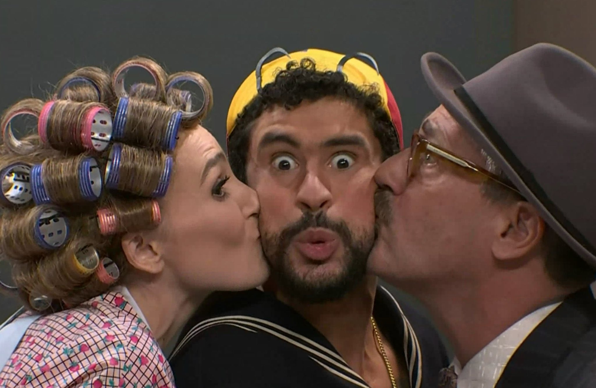 Bad Bunny se transforma en Quico de El Chavo del 8 en Saturday Night Live