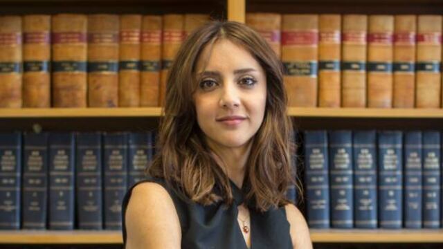 ¿Quién es Golriz Ghahraman? La diputada renunció tras decepcionante comportamiento en una tienda de ropa