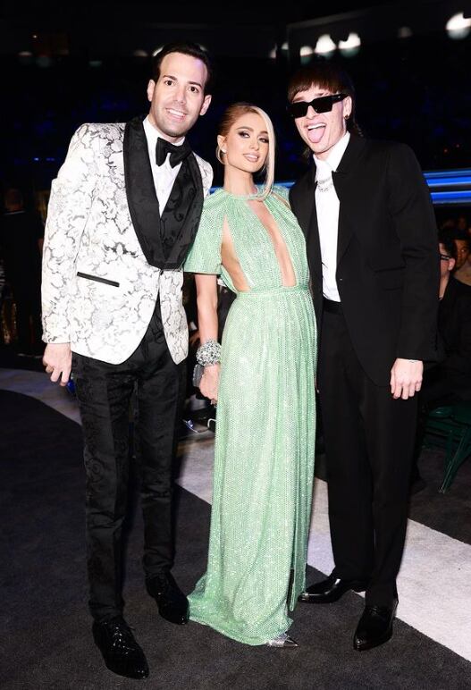 Paris Hilton, Peso Pluma