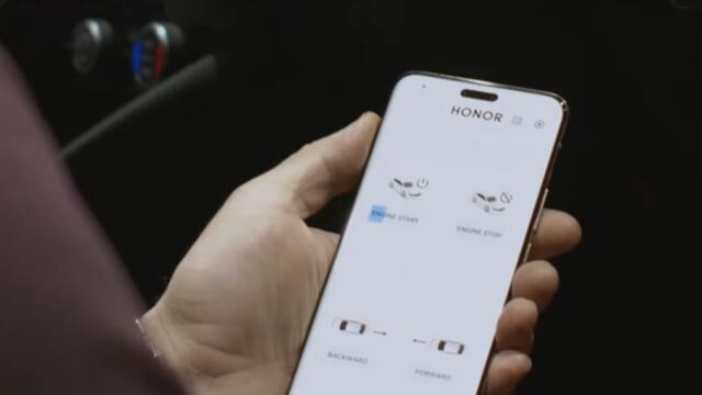 HONOR Magic6 Pro controla un auto eléctrico