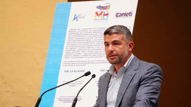 Mauricio Tabe acuerda convenio para ordenar el cableado en el espacio aéreo de la alcaldía Miguel Hidalgo