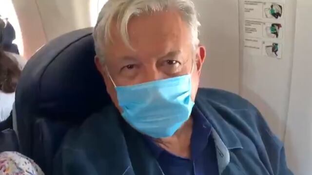 AMLO felicita a los papás