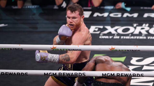Canelo Álvarez.