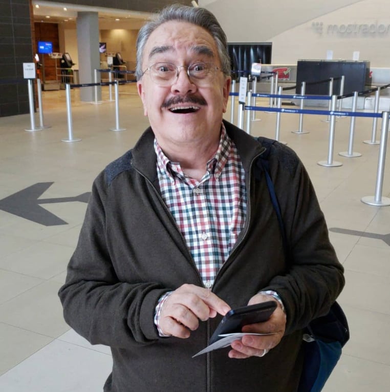 Pedro Sola, conductor