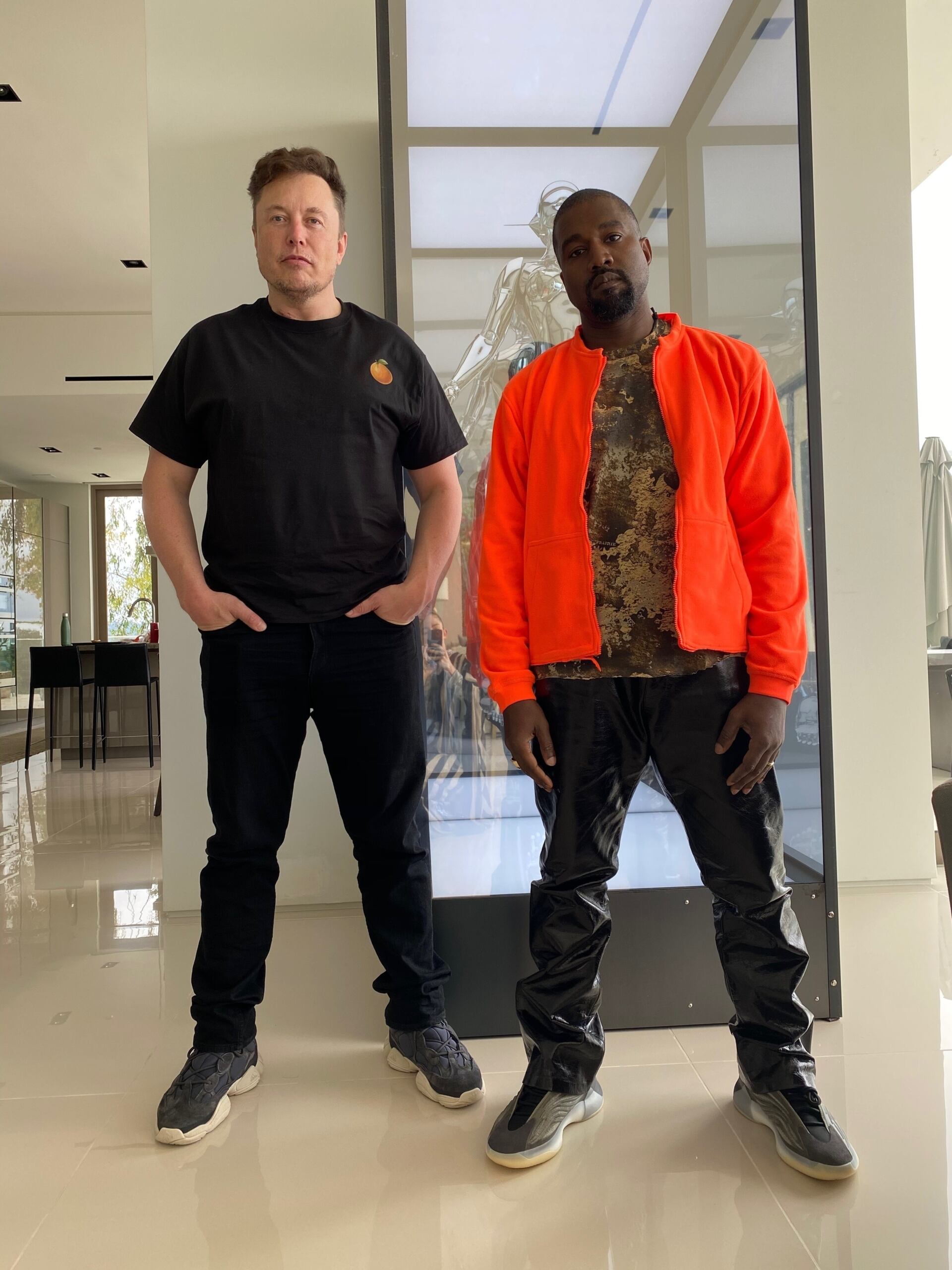 Elon Musk suspende cuenta de Twitter de Kanye West
