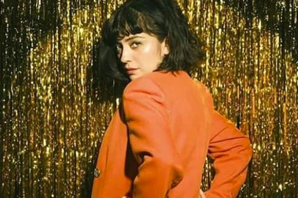 mon laferte disco