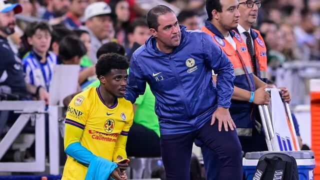 André Jardine confirmó que el futuro de Javairo Dilrosun en América está en el aire