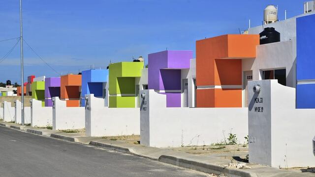 La política pública en materia de vivienda, en México, es mucho más importante que en otros países.