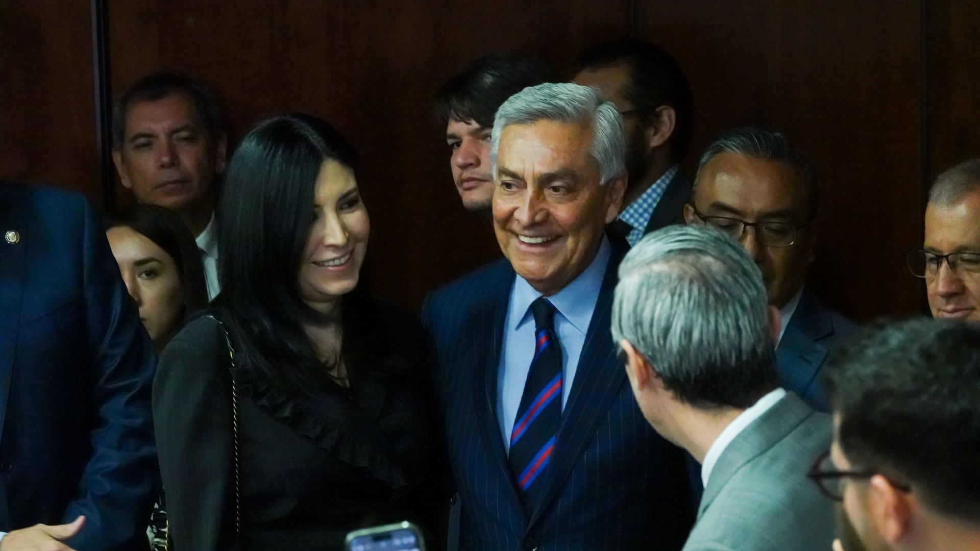 Banxico al rescate del súper peso