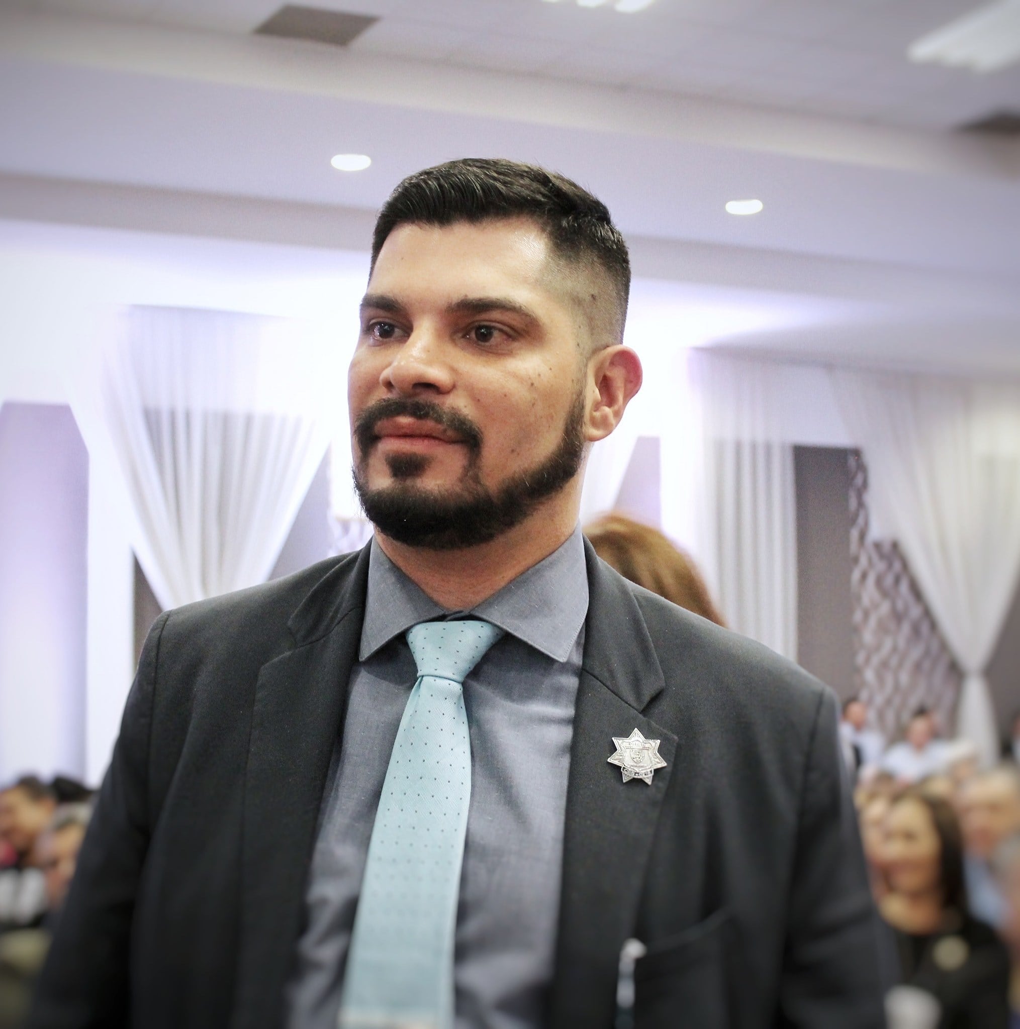 ¿Quién es Óscar Alberto Aparicio Avendaño?