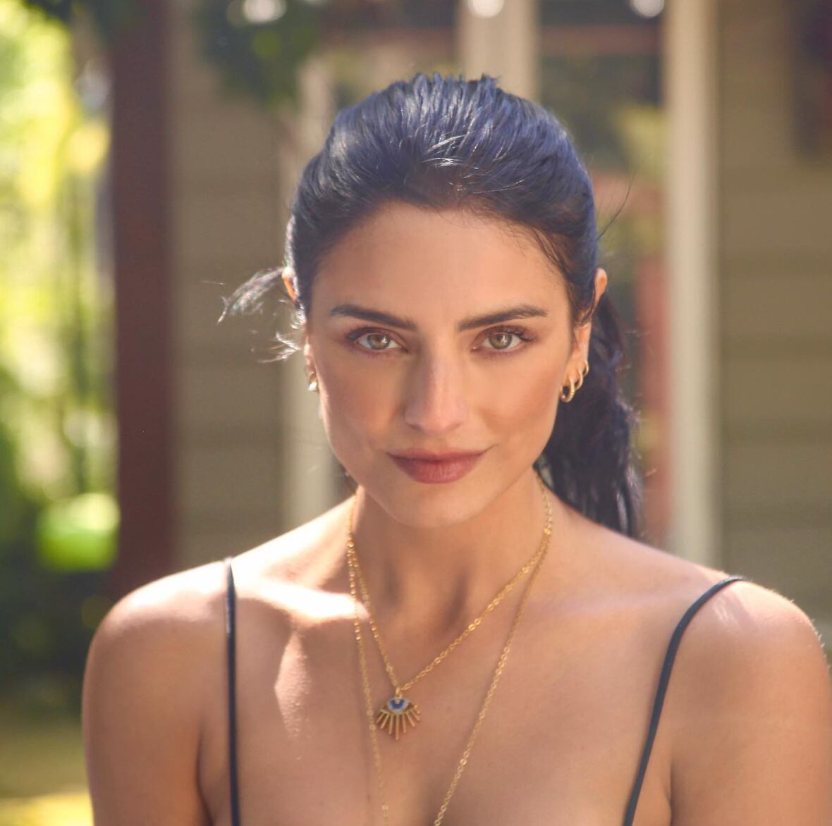 Aislinn Derbez