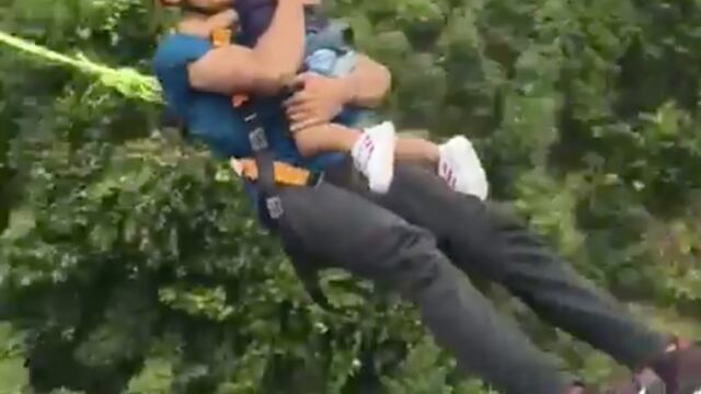 Papa y niña bungee