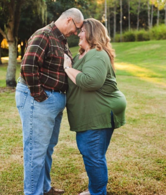 Lisa Steadman y su esposo