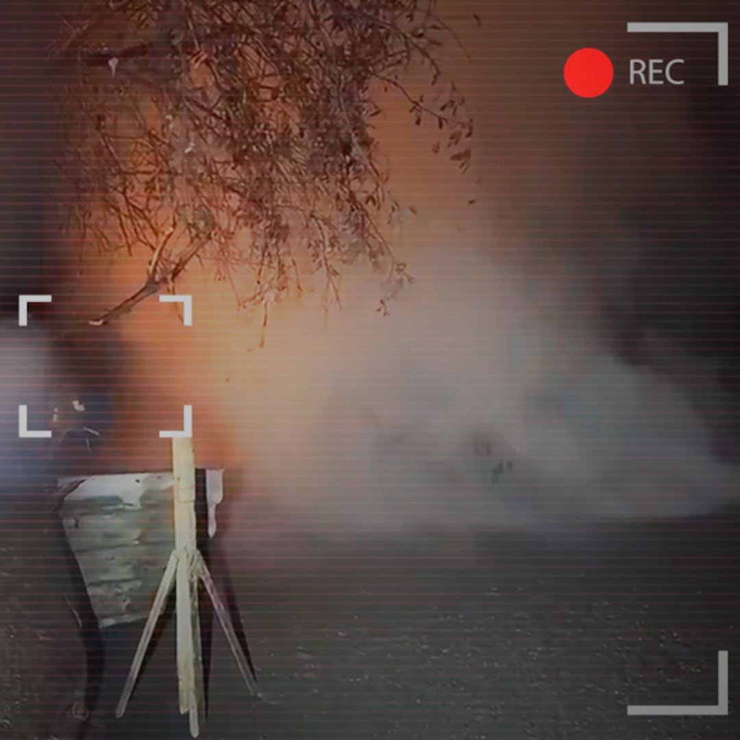 Video capta géiser que surge en el patio de una casa en El Salitre, Michoacán