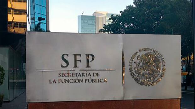 Trabajadores vacunados del gobierno federal regresarán a oficinas el 1 de agosto