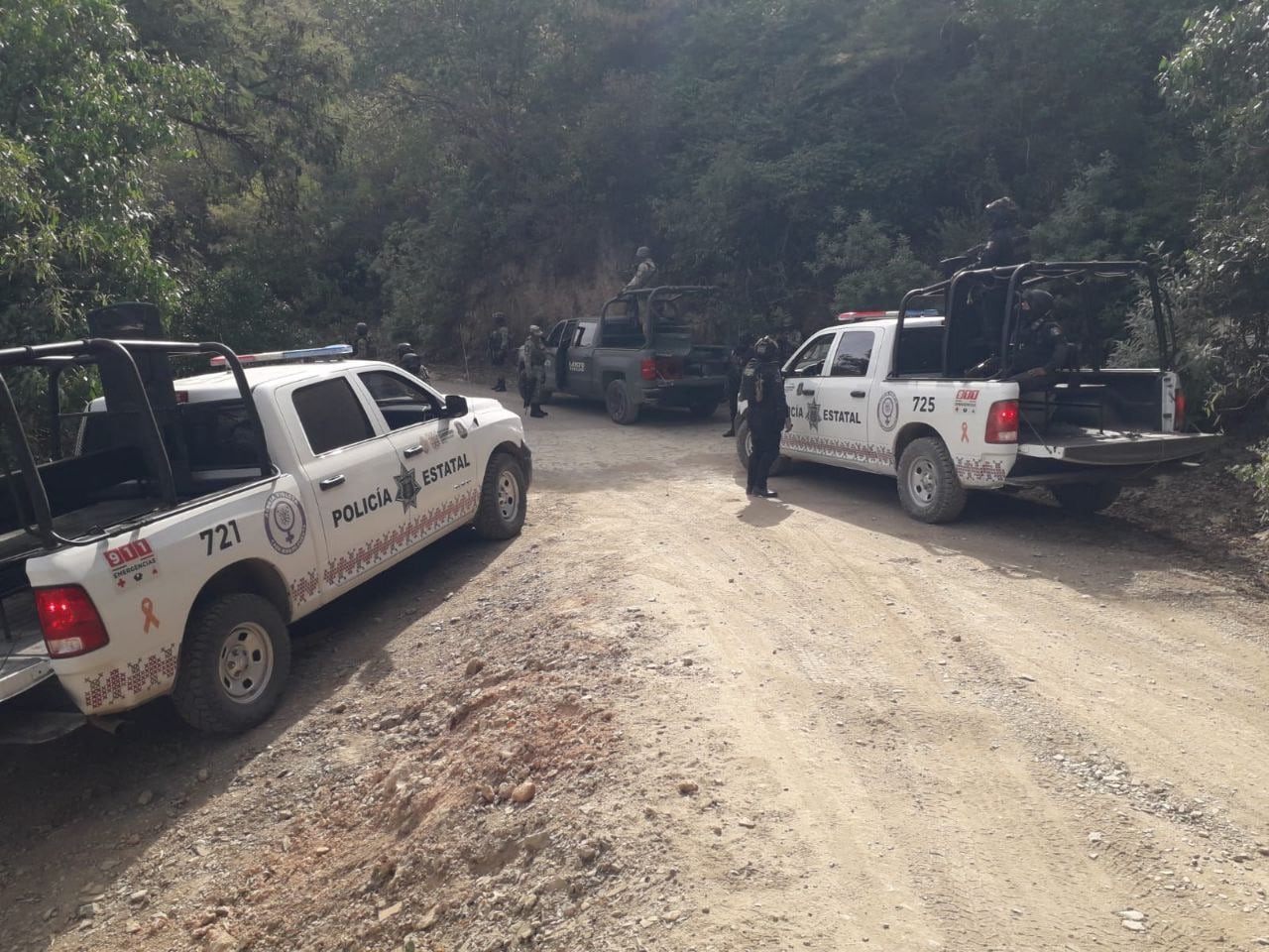 Secuestran a 9 hombres en Santa Fe Tepetlapa