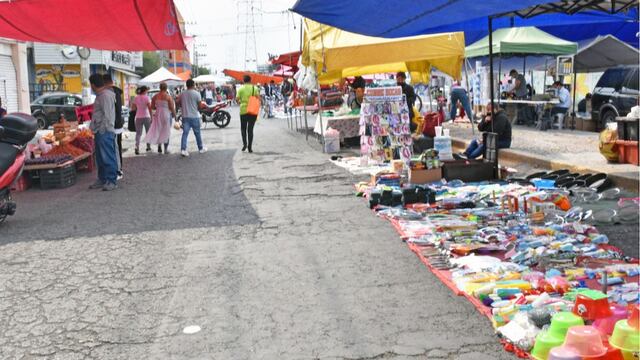 Tianguis en Neza