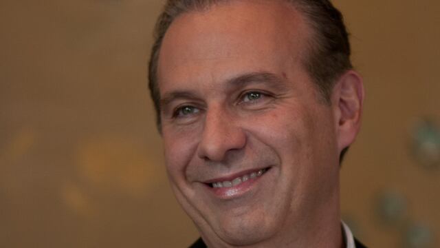 Dan prisión preventiva al abogado Juan Collado