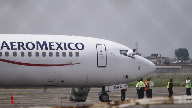 Avión de Aeroméxico. Vuelos cancelados.